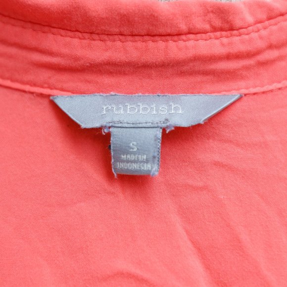 Sleeveless Tie Front Button up - Picture 6 of 6